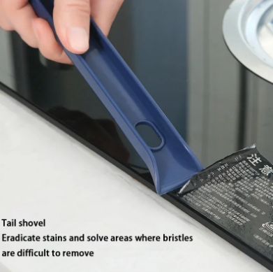 CLEANING BRUSH FOR CORNERS